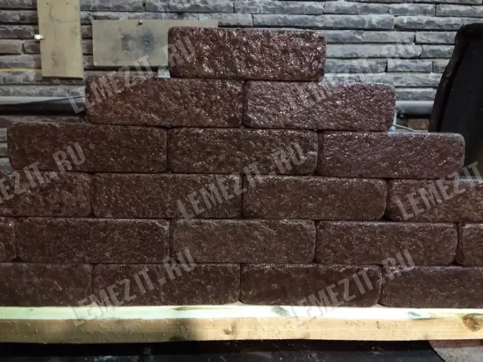 облицовочный кирпич из натурального камня лемезита